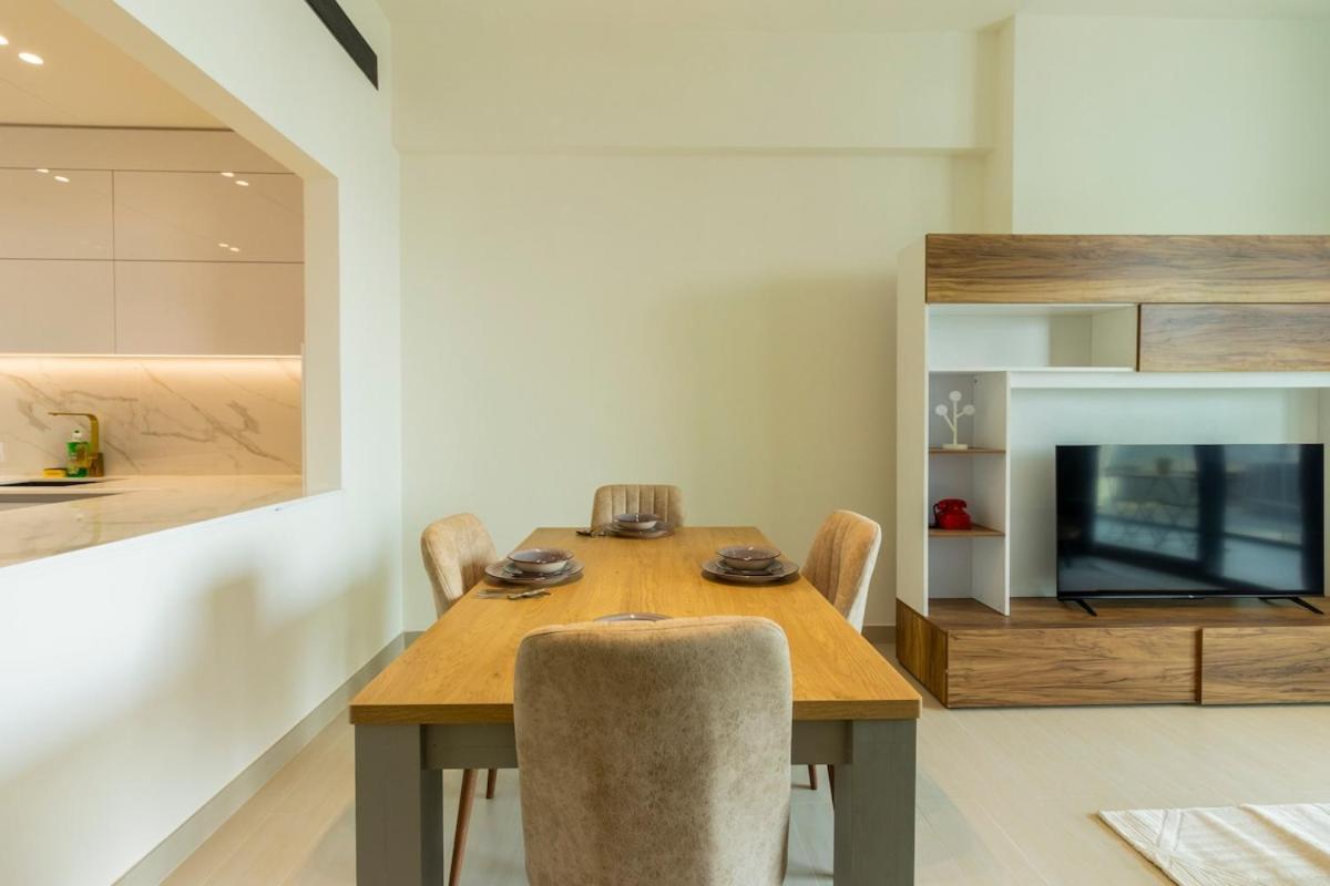Apartment Lavender Binghatti Jvc - New Stylish 1bdr