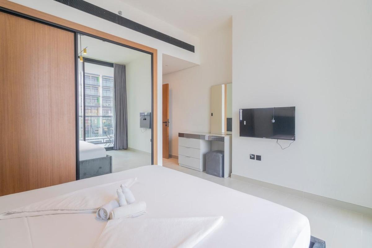 Lavender Binghatti Jvc - New Stylish 1bdr Apartment *